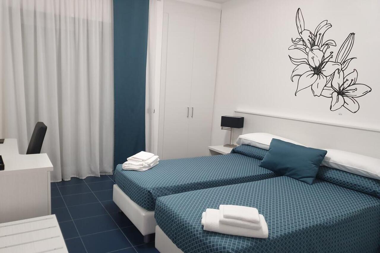 Hotel Villa Chiara Terracina Luaran gambar