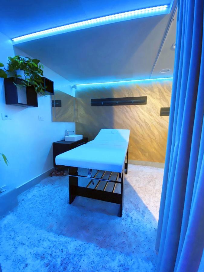 Hotel Villa Chiara Terracina Luaran gambar